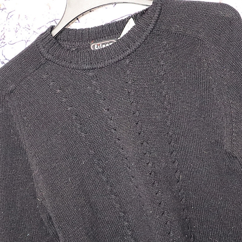 VINTAGE BLACK SWEATER M Eileen Cableknit Acrylic Chunky Classic Retro Fall Work